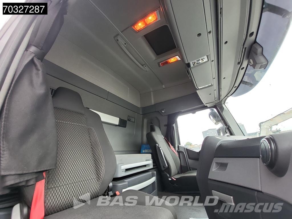 Renault T 380 T 6X2 7,67m Box Full Air Lift+Steering Axle Camiones con caja de remolque
