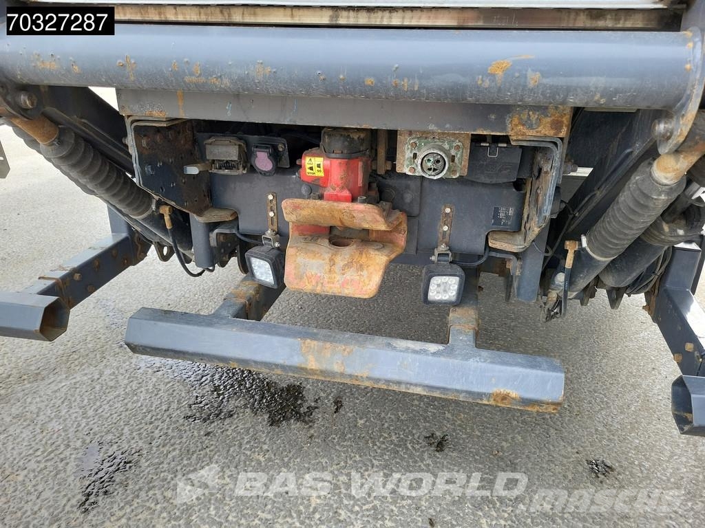 Renault T 380 T 6X2 7,67m Box Full Air Lift+Steering Axle Camiones con caja de remolque