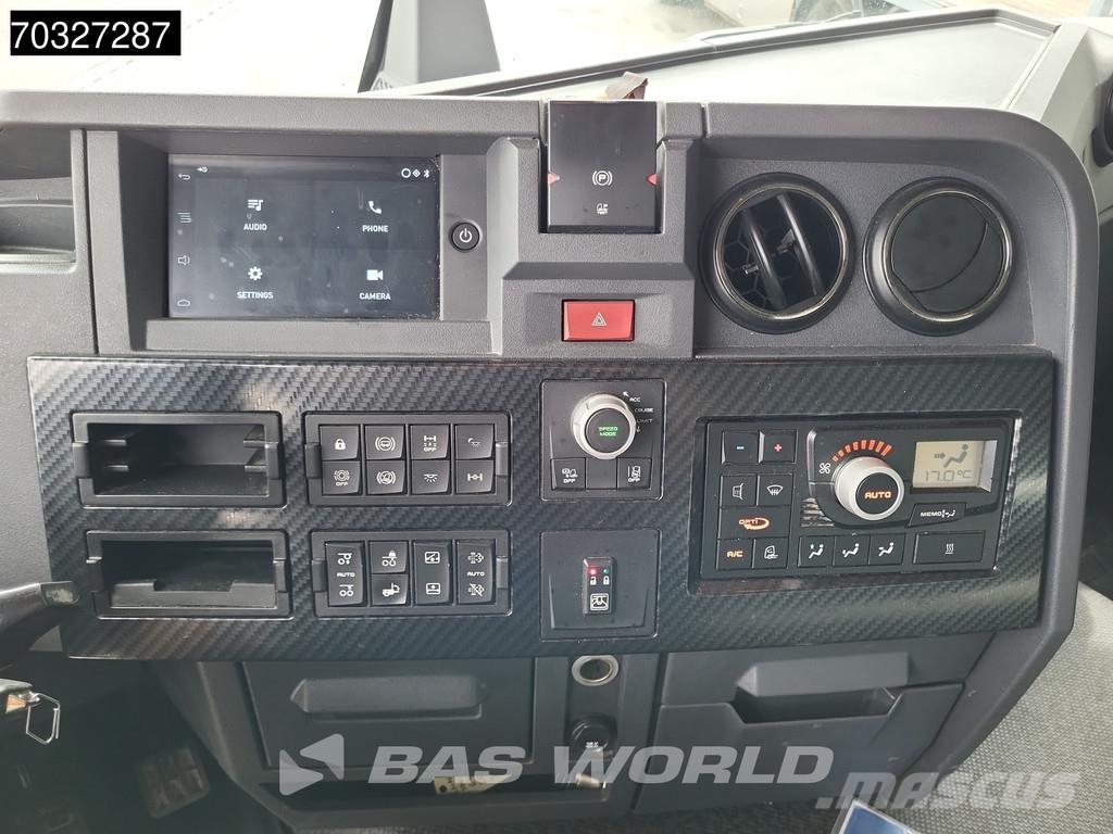 Renault T 380 T 6X2 7,67m Box Full Air Lift+Steering Axle Camiones con caja de remolque