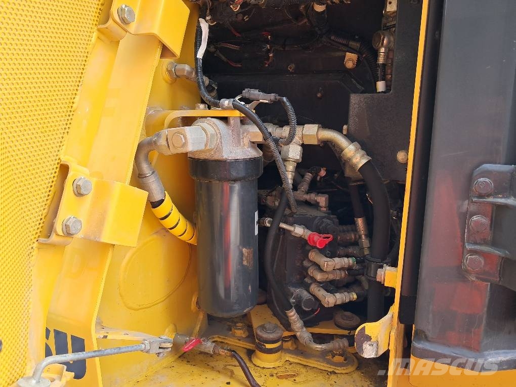 Komatsu D51PX-22 Dozer cingolati