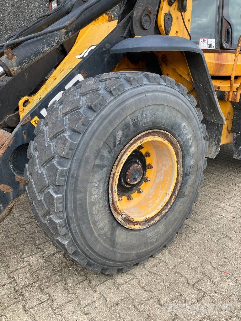 JCB 436 Cargadoras sobre ruedas