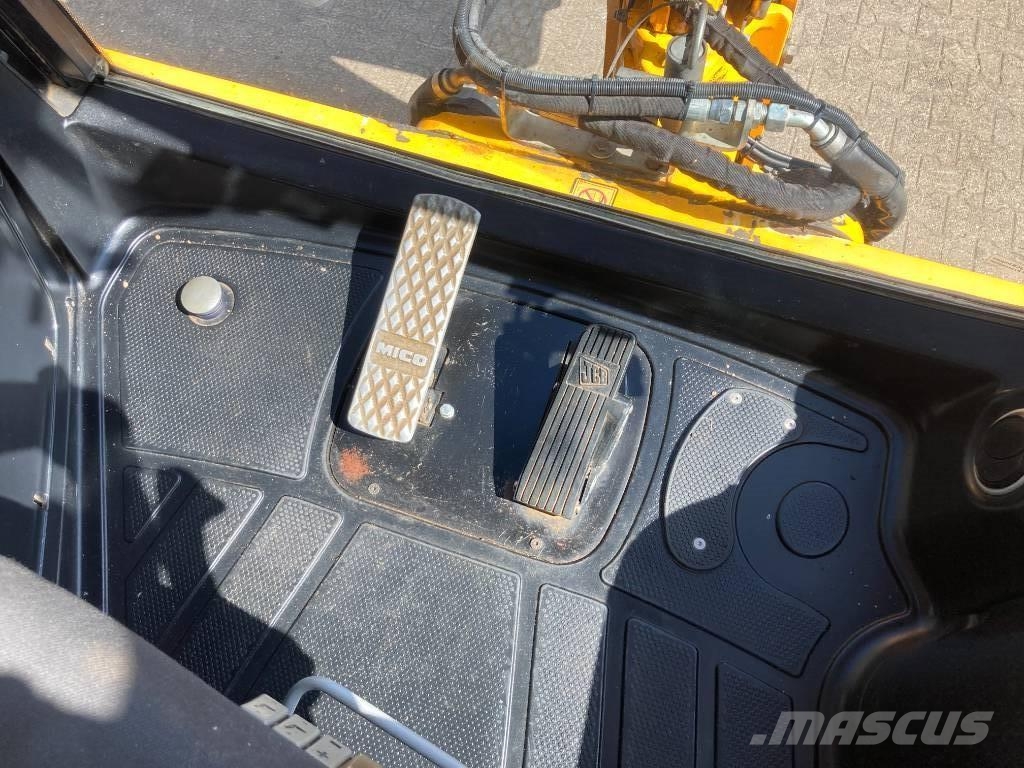 JCB 4 CX Retroescavadeiras