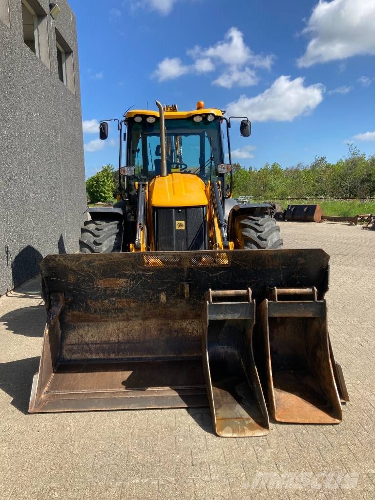 JCB 4 CX Retroescavadeiras