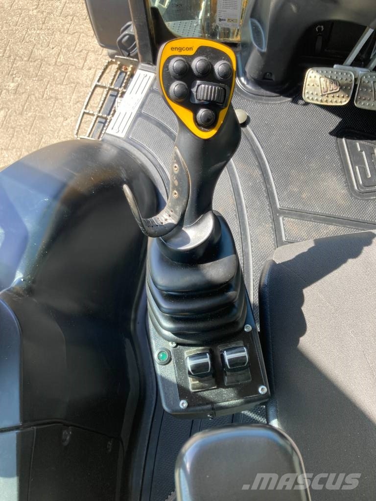JCB 4 CX Retroescavadeiras