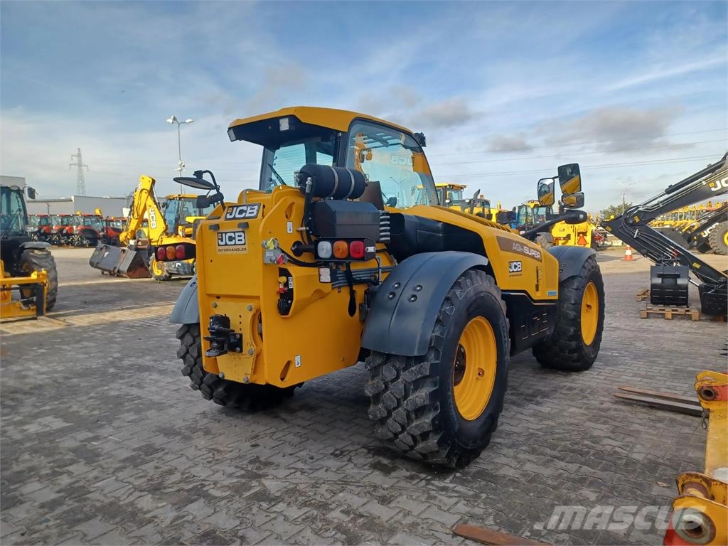 JCB 542-70 Agri Super مناولات متداخلة
