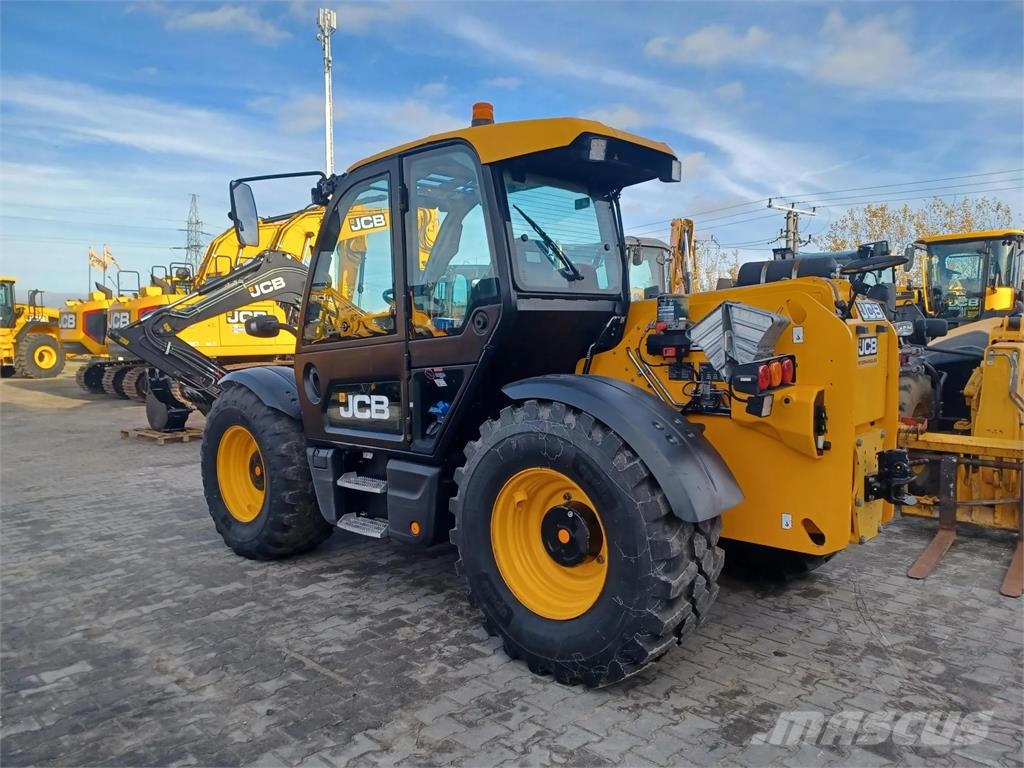 JCB 542-70 Agri Super مناولات متداخلة