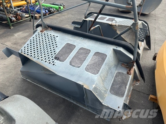 Liebherr L 580 XPOWER USED BODY Ходовая часть и подвеска