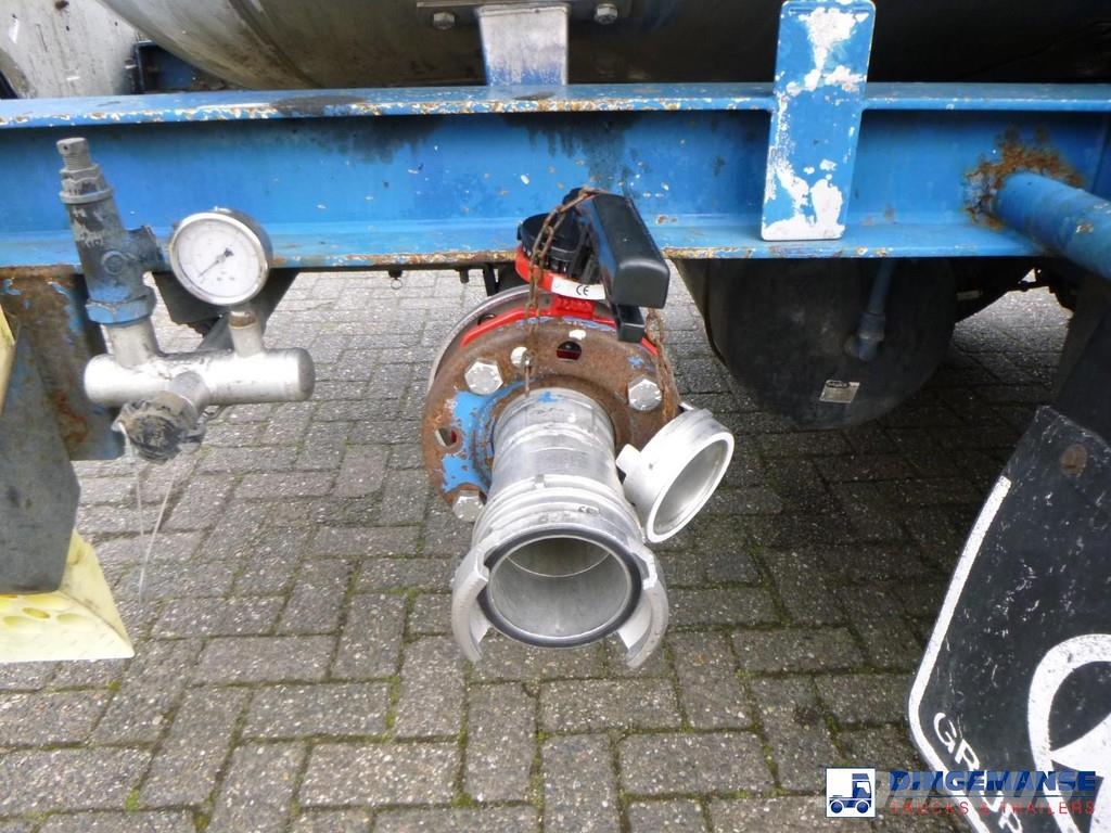 Magyar Chemical tank inox L4BH 32.9 m3 / 1 comp Tanktrailer