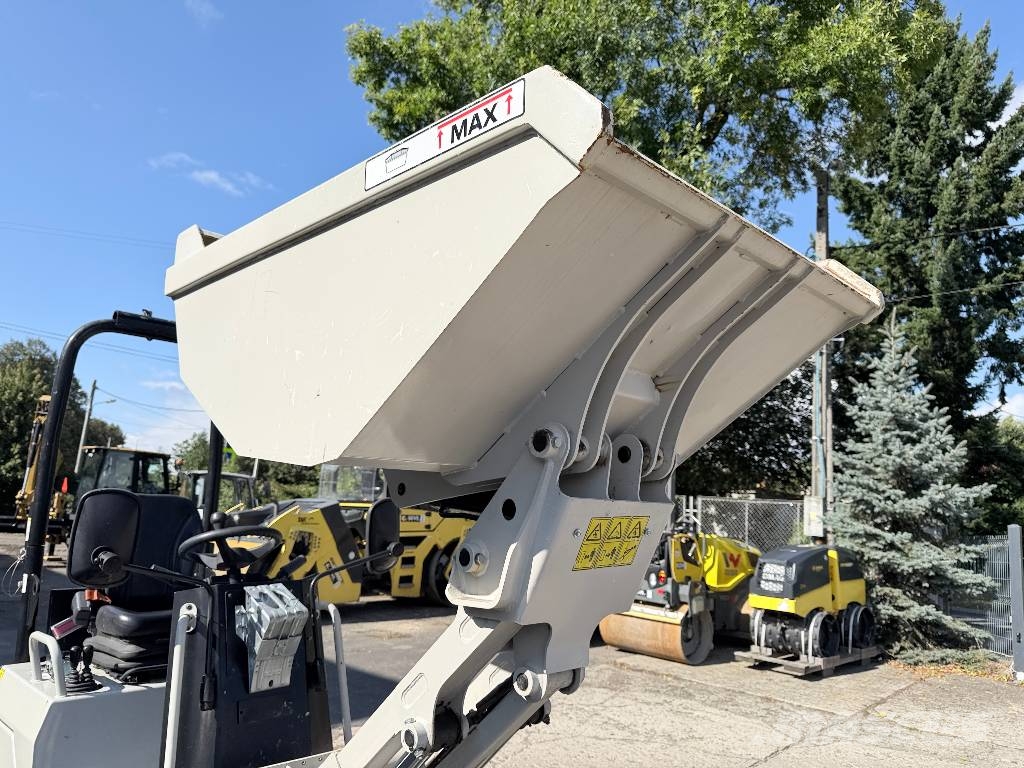 JCB 1T-2S5 1 TON Hi-Tip Wozidła kolebkowe