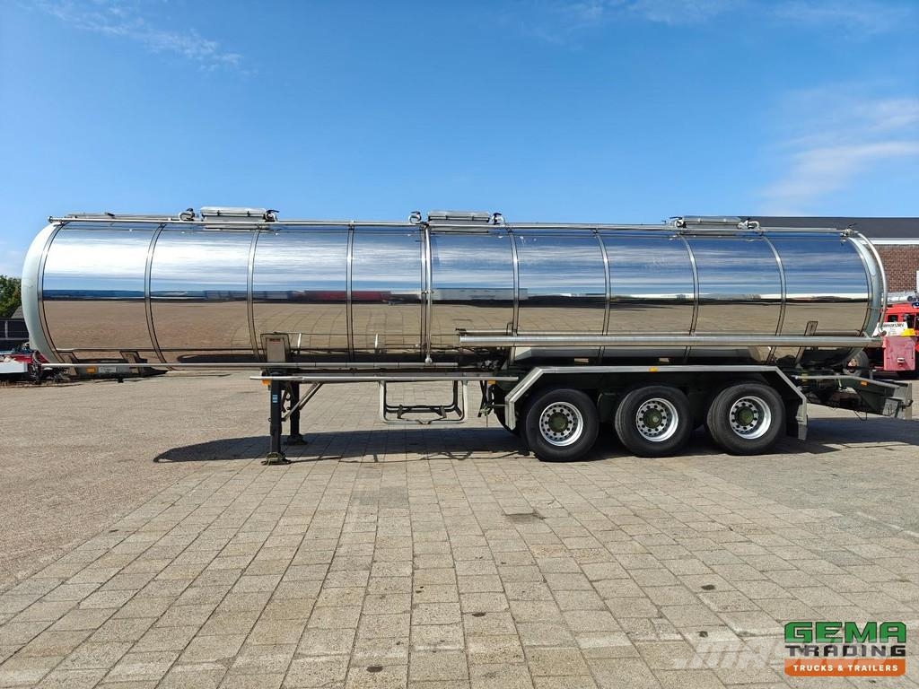 Burg BPO 12-27 Z Insulated Stainless Steel Tank 32,450L 罐體半拖車