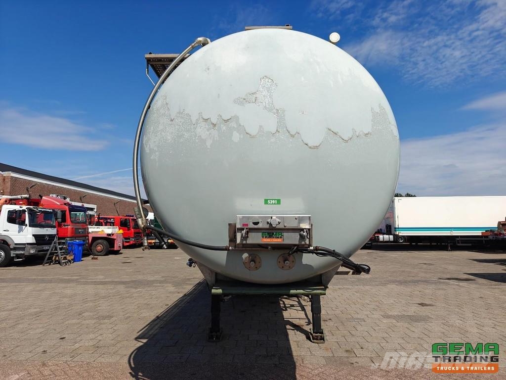 Burg BPO 12-27 Z Insulated Stainless Steel Tank 32,450L Semirremolques cisterna