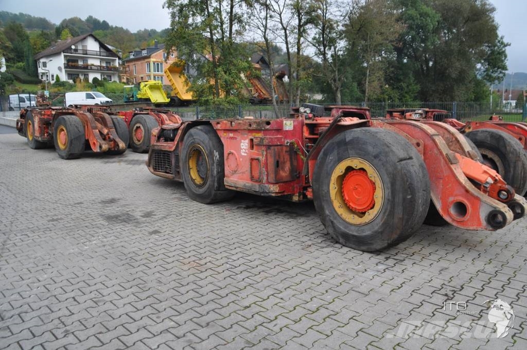 Sandvik LH208 Maanalaiset lastauskoneet