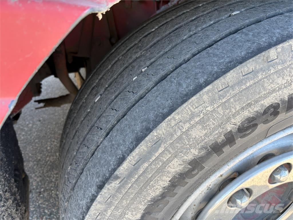 Volvo FH480 6x2 Razstavljivi tovornjaki z žičnimi dvigali
