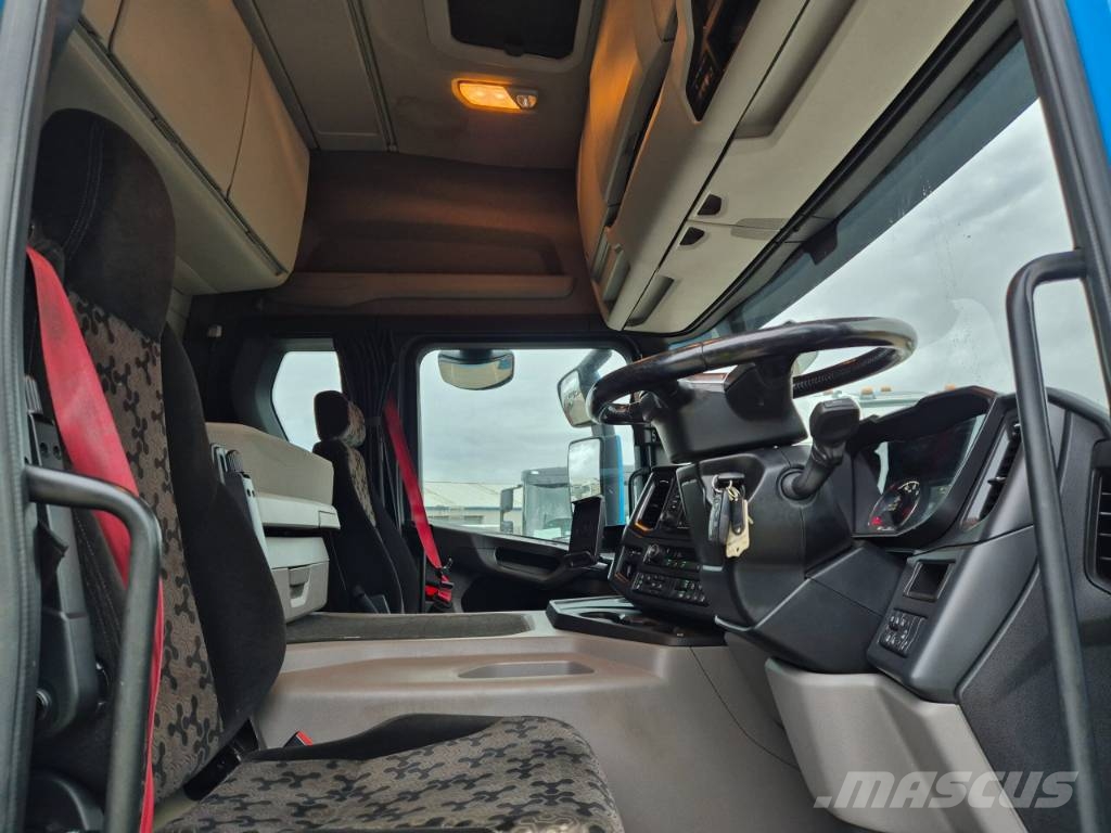 Scania P 450 Camiones tractor