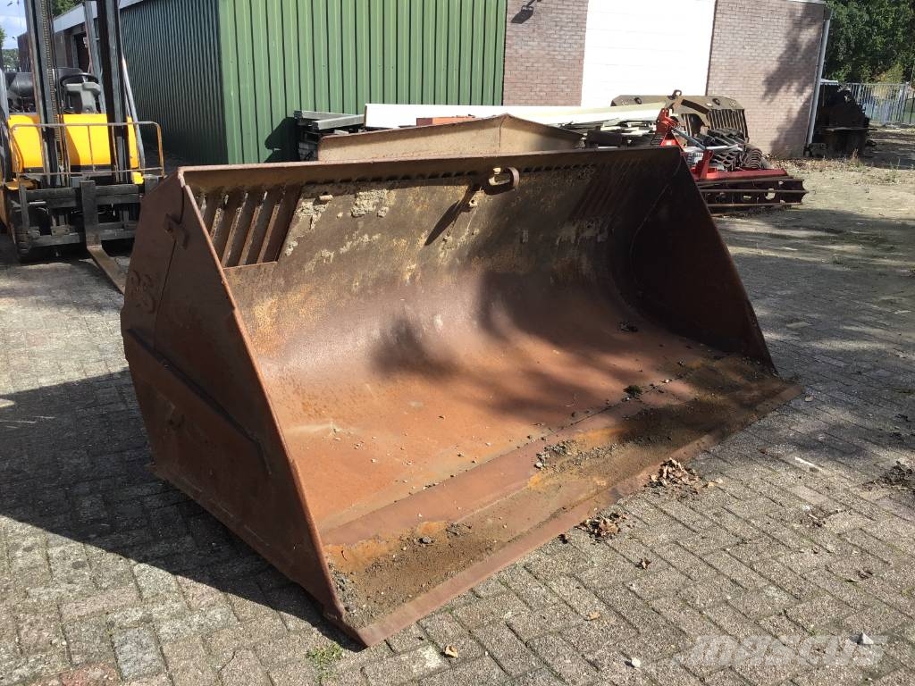 Eurosteel div bakken Kašike / Korpe
