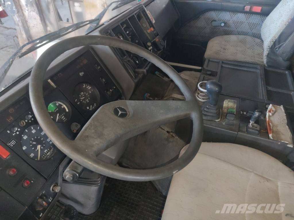 Mercedes-Benz 18.35 Tractor Units