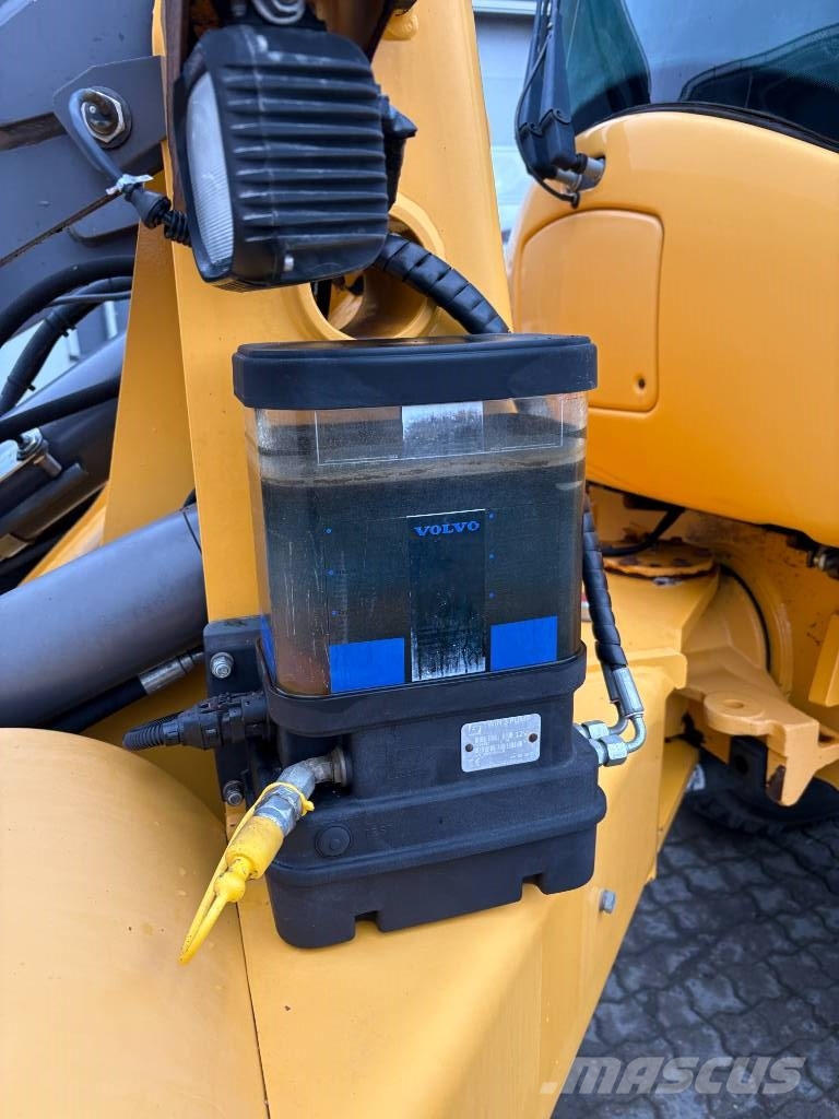 Volvo L 35 G 轮式装载机