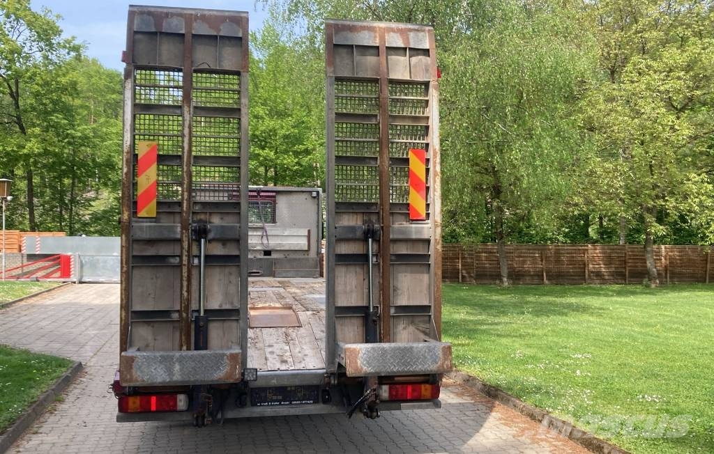 Scania P380LB Camiones de caja de lona