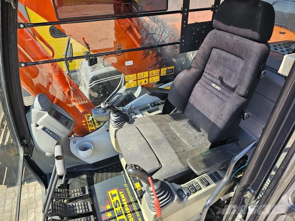 Hitachi ZX290LC-5B Pásová rýpadla