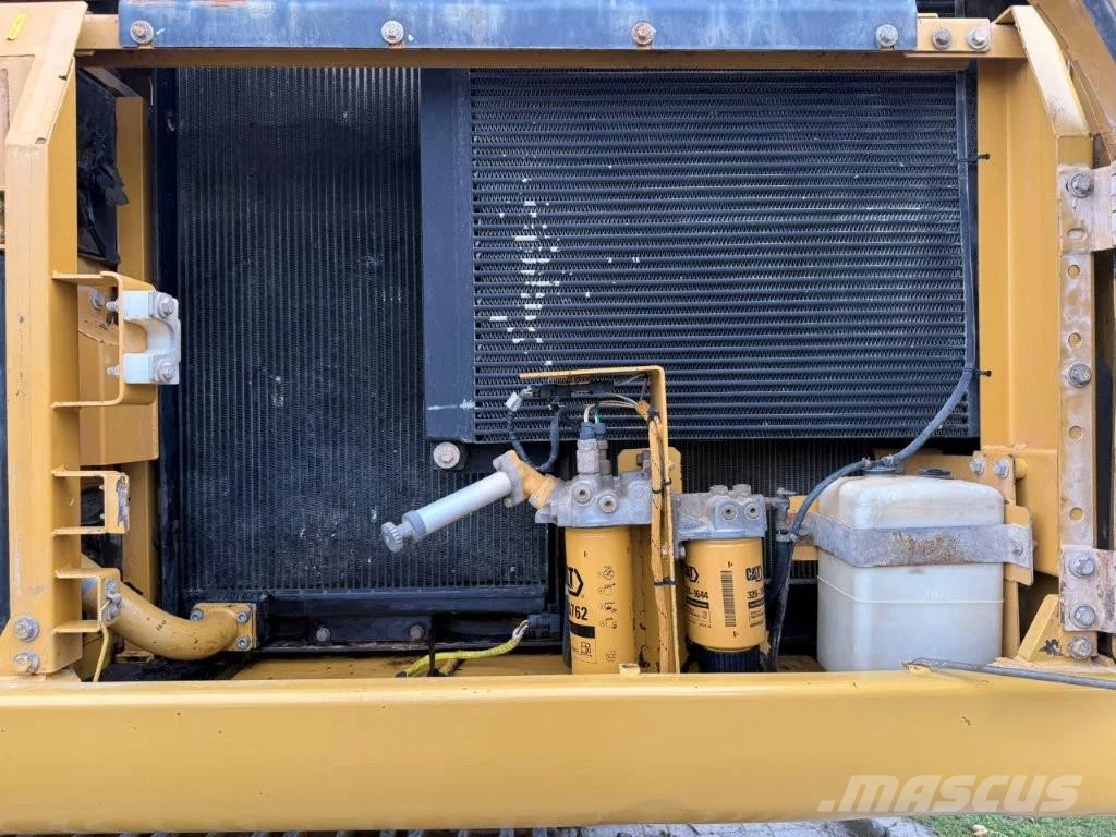 CAT 330DLN Rupsgraafmachines
