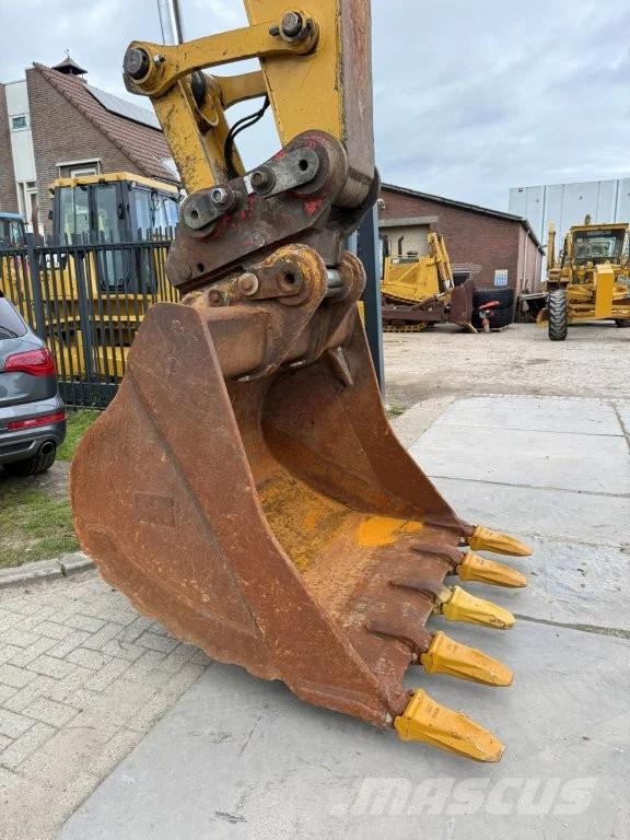 CAT 330DLN Rupsgraafmachines