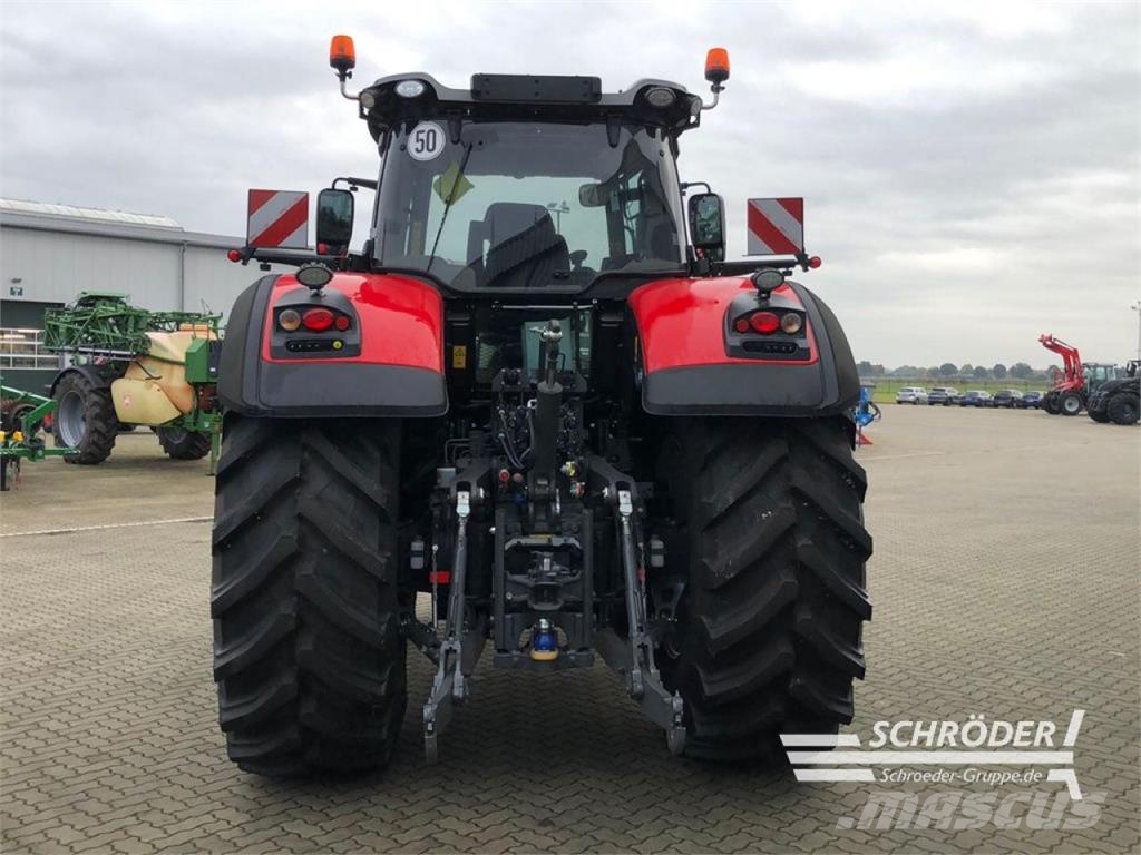 Massey Ferguson 8735 S DYNA-VT NEW EXCLUSIVE الجرارات