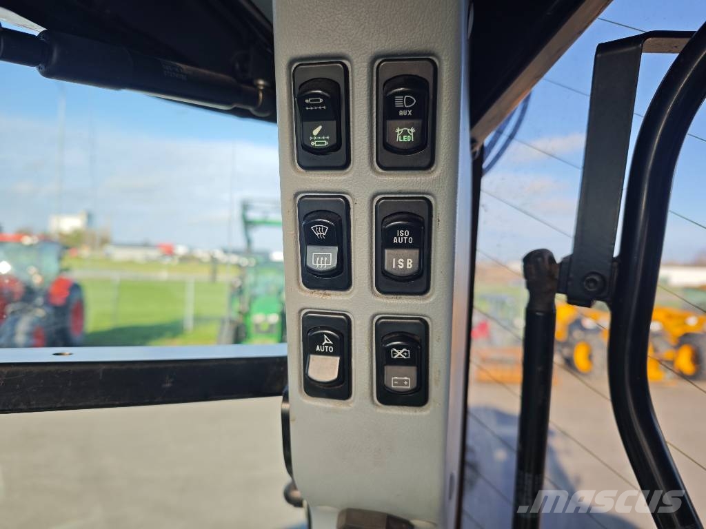 New Holland T 7.270 AC Traktori