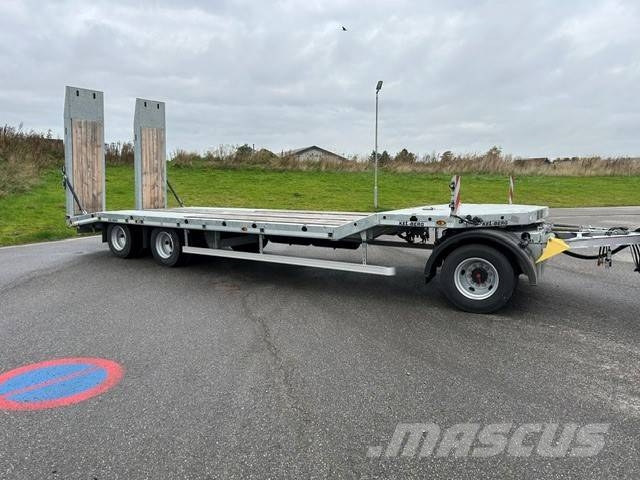 Kel-Berg S110F Low loaders