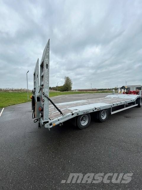 Kel-Berg S110F Low loaders