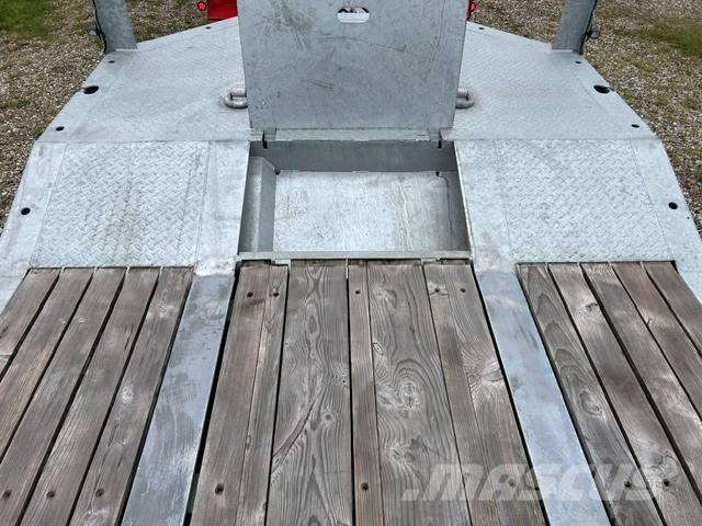 Kel-Berg S110F Low loaders