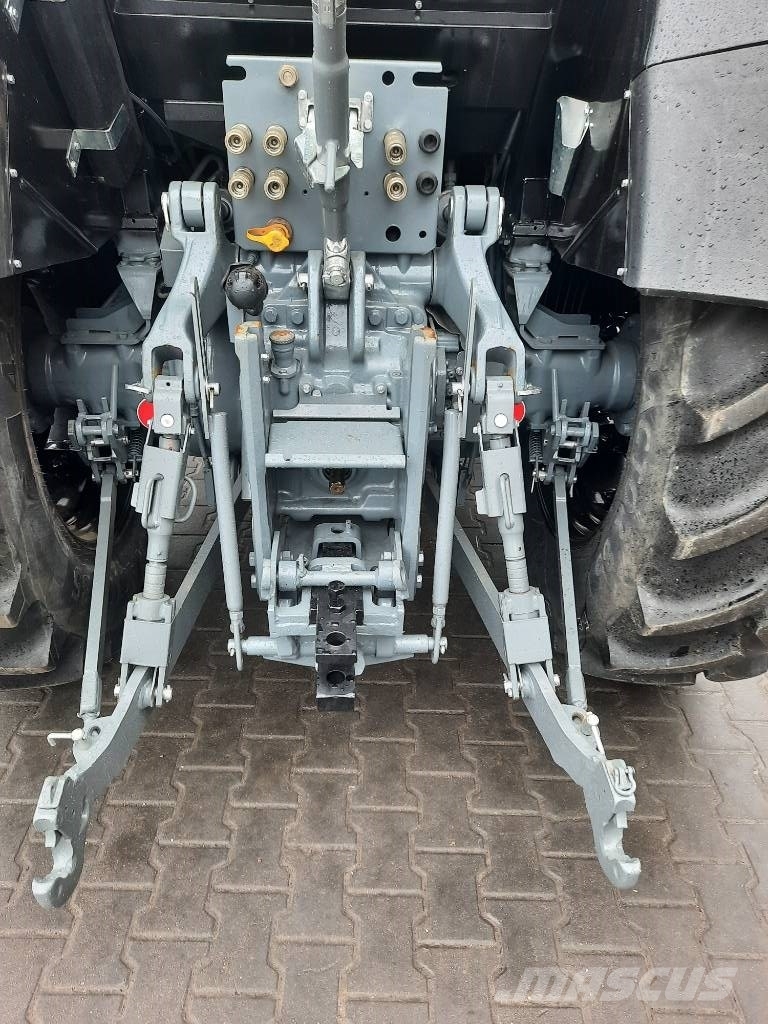Fendt 409 Vario Traktoriai