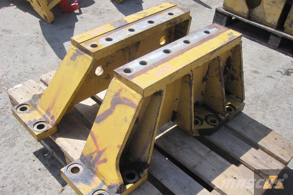 Paccar Bracket set D8T/D8R Inne akcesoria