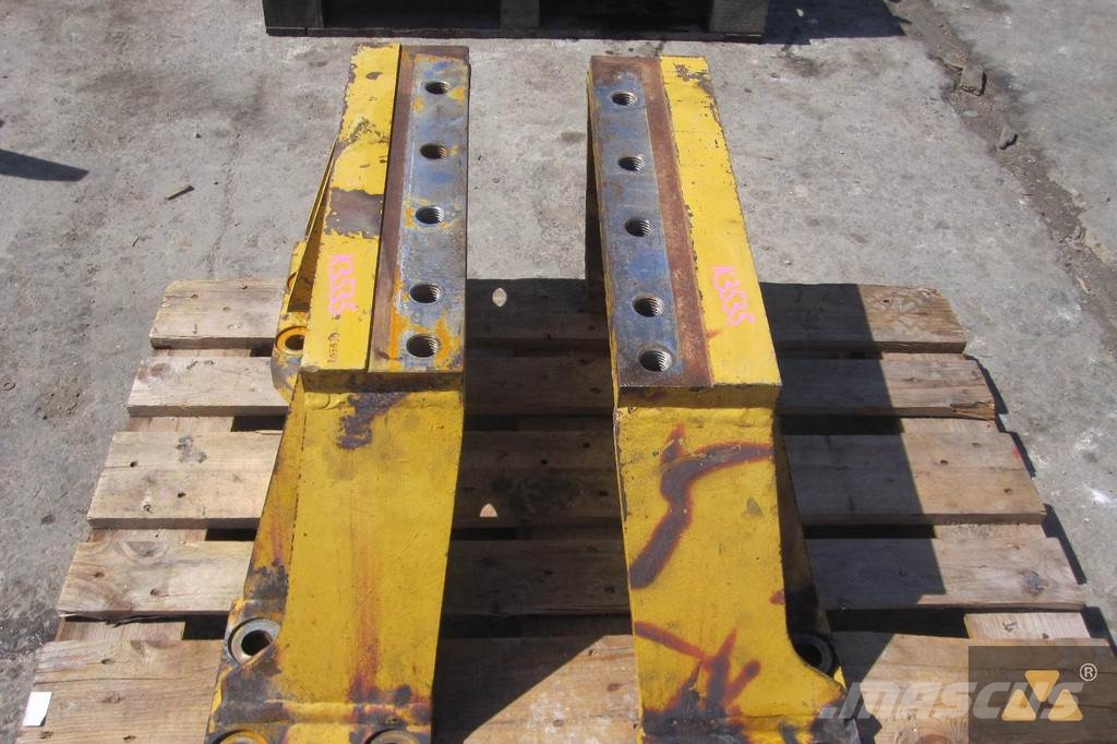 Paccar Bracket set D8T/D8R Inne akcesoria