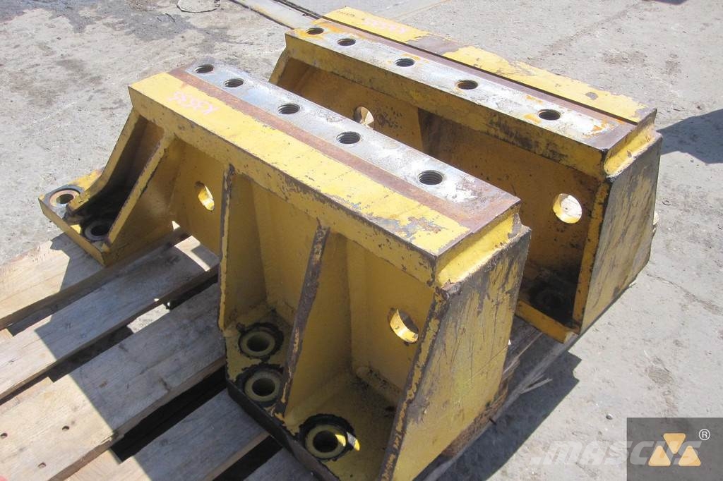 Paccar Bracket set D8T/D8R Inne akcesoria