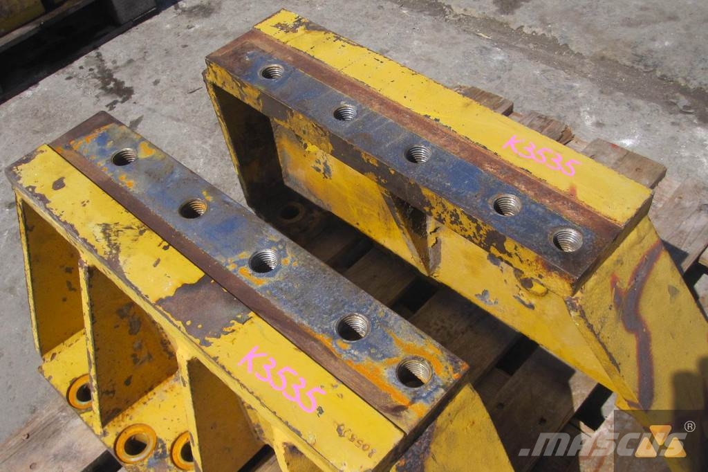 Paccar Bracket set D8T/D8R Inne akcesoria