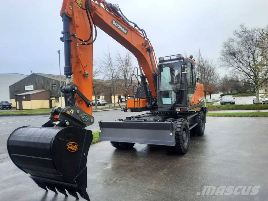 Doosan Dx140W-7 Gravemaskiner på hjul