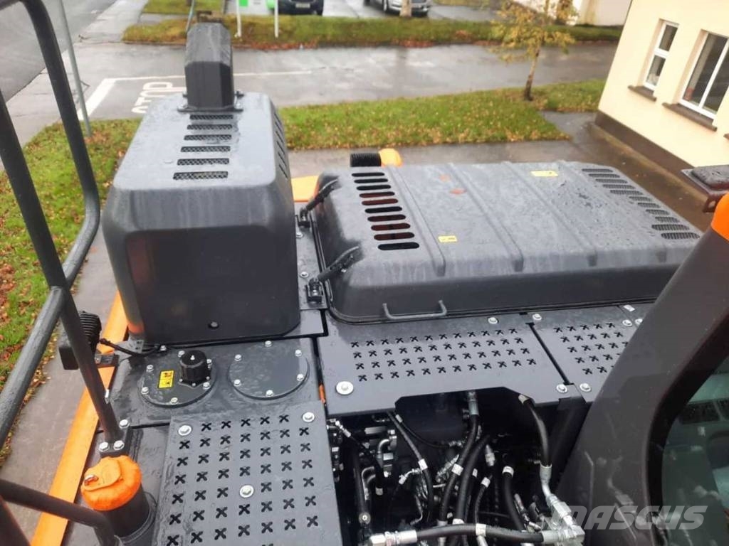Doosan Dx140W-7 Gravemaskiner på hjul