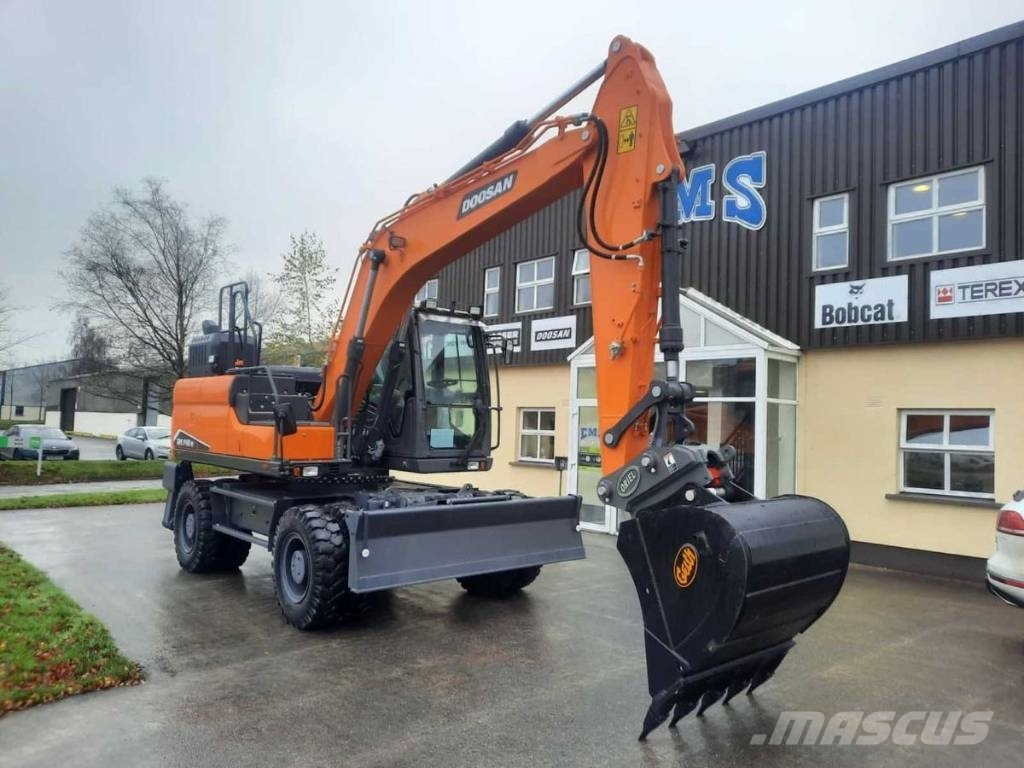 Doosan Dx140W-7 Gravemaskiner på hjul
