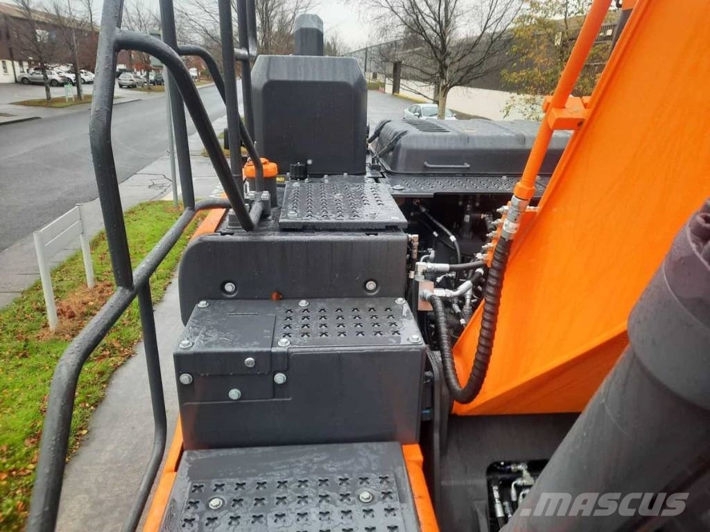 Doosan Dx140W-7 Gravemaskiner på hjul