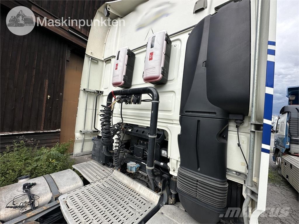 DAF FTS XF480Z Тягачі