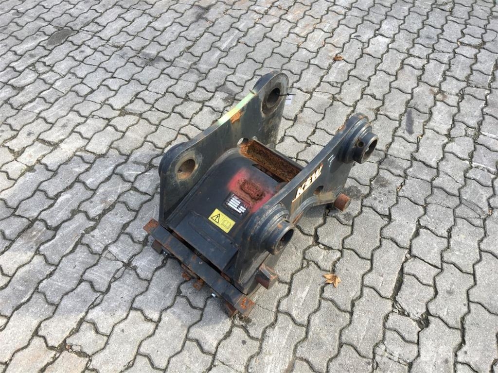 SCHNELLWECHSLER, MECHANIS Farm machinery
