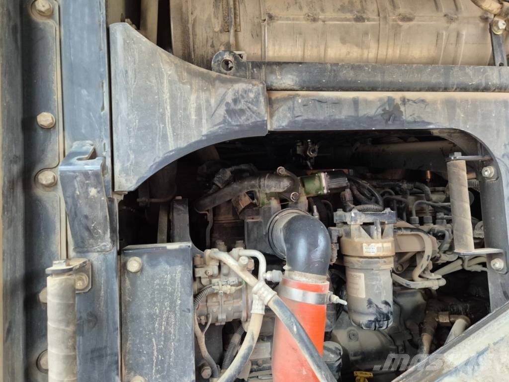 Hitachi ZW 250-6 Pyöräkuormaajat