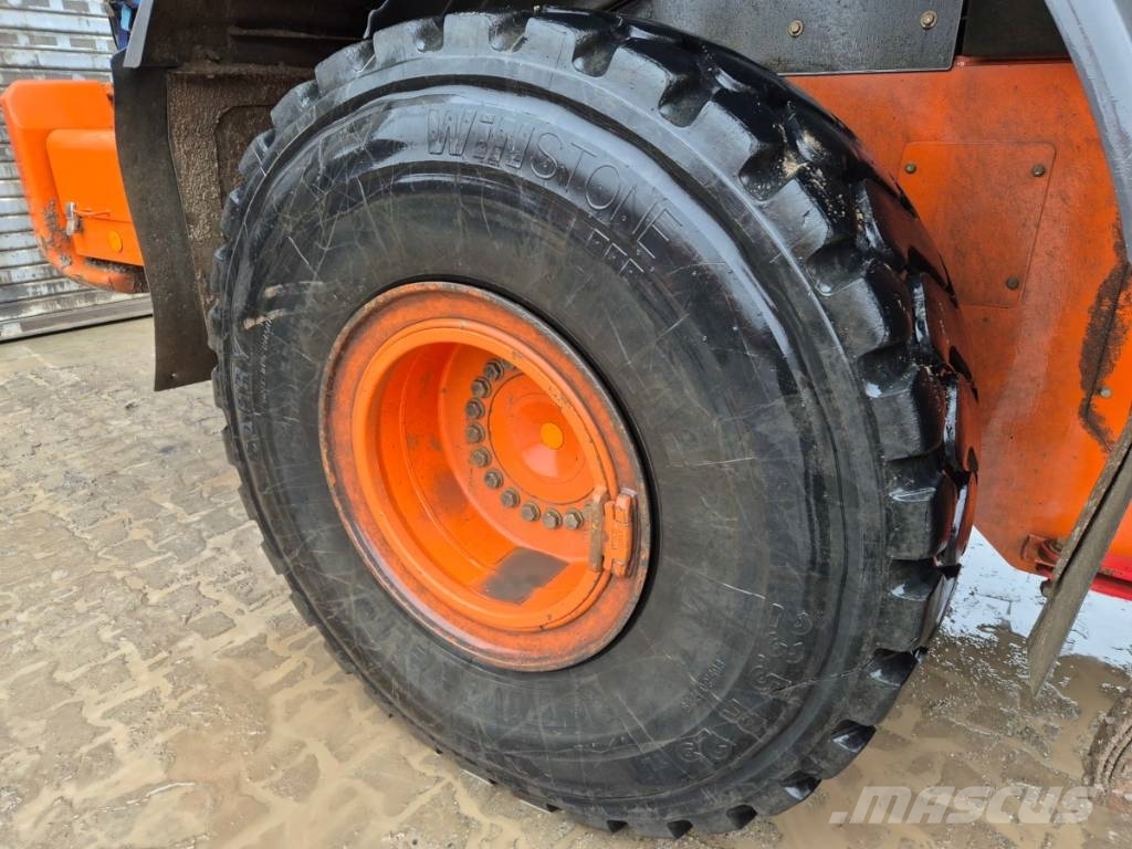 Hitachi ZW 250-6 Pyöräkuormaajat