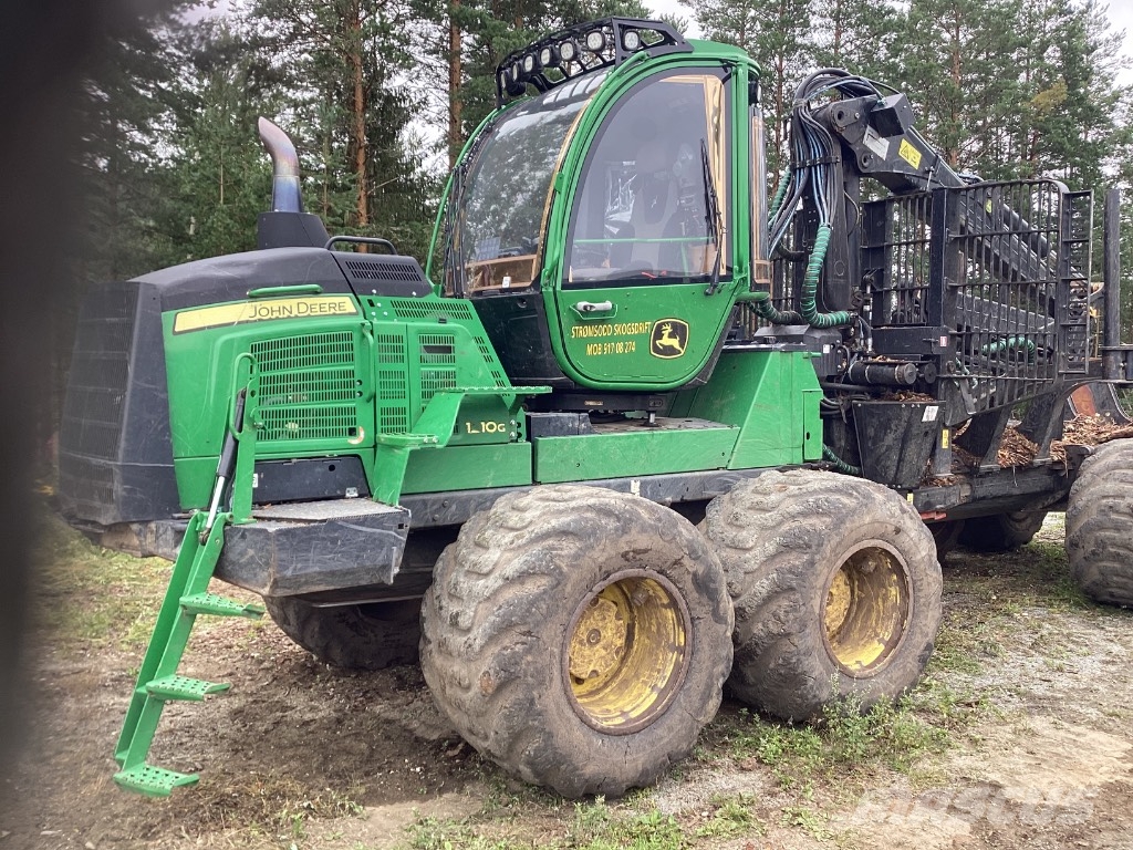 John Deere 1210 G Forvarderi