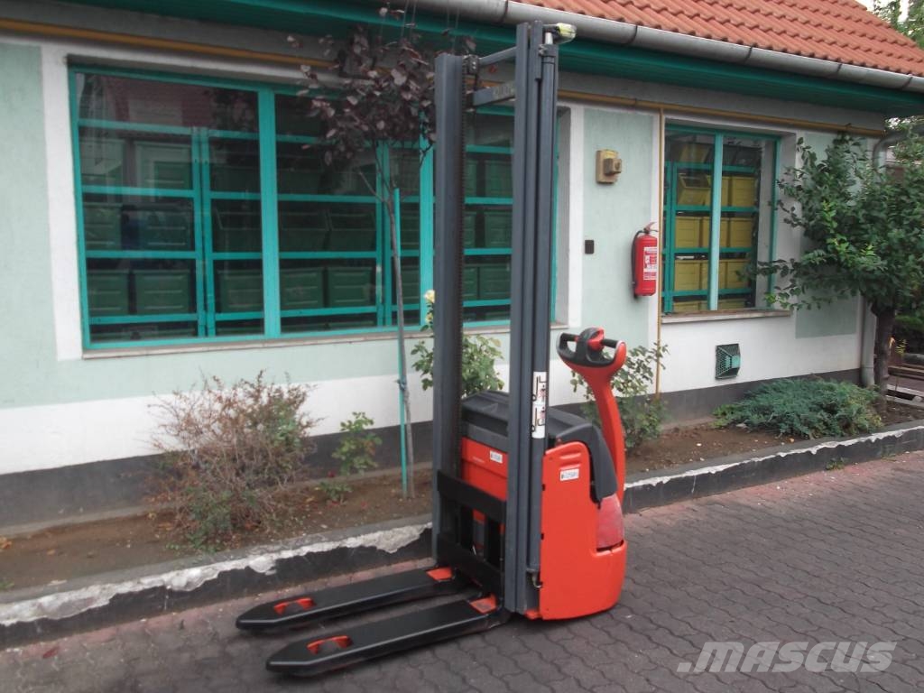 Linde L 10 B V-2751 OB شاحنات مناولة ذاتية الدفع