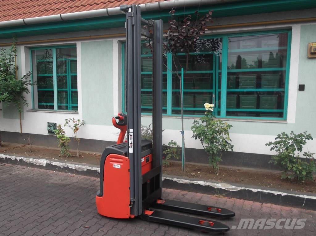 Linde L 10 B V-2751 OB شاحنات مناولة ذاتية الدفع