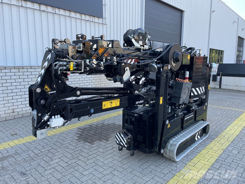 Hoeflon C 10 SOLD Mini dźwigi
