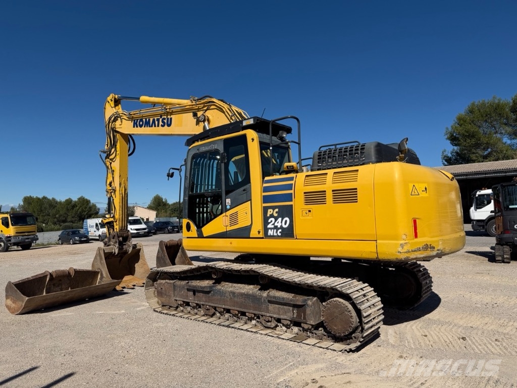 Komatsu PC 240 NLC Crawler excavators