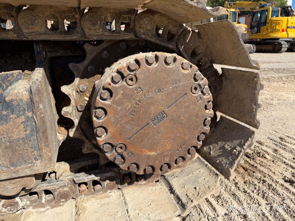 Komatsu PC 240 NLC Crawler excavators