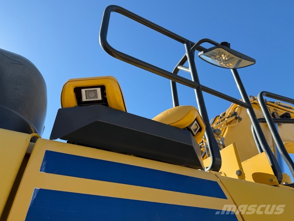 Komatsu PC 240 NLC Crawler excavators